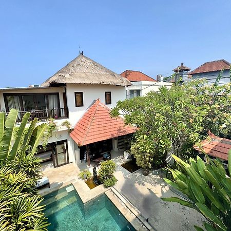 Villa Carissa Seminyak Centre, Bali By Le Ciel Hospitality Exterior foto